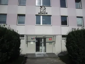 Pronájem bytu 1+kk, Praha - Háje, Brechtova, 29 m2