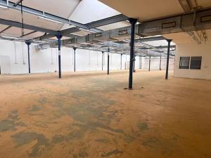 Pronájem skladu, Aš, 3290 m2