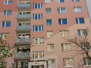 Pronájem bytu 1+kk, Plzeň, Toužimská, 32 m2