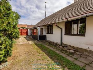 Prodej rodinného domu, Štítary, 200 m2