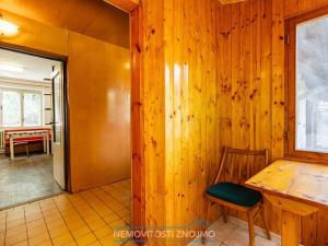 Prodej rodinného domu, Štítary, 200 m2