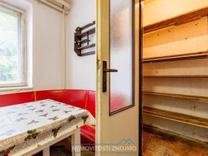 Prodej rodinného domu, Štítary, 200 m2