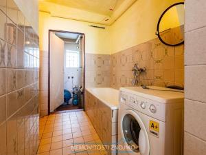 Prodej rodinného domu, Štítary, 200 m2