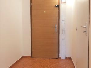 Pronájem bytu 2+kk, Praha - Ruzyně, Ciolkovského, 43 m2