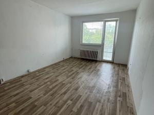 Pronájem bytu 2+1, Kadaň, Chomutovská, 51 m2