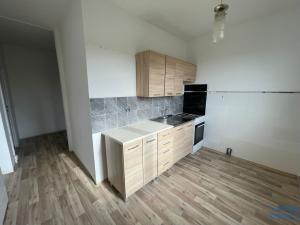 Pronájem bytu 2+1, Kadaň, Chomutovská, 51 m2