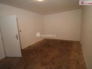 Pronájem bytu 2+kk, Sokolov, Švabinského, 42 m2