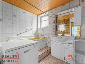 Prodej rodinného domu, Rumburk - Rumburk 2-Horní Jindřichov, Zadní, 180 m2
