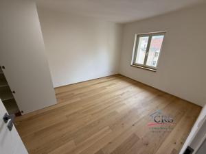 Pronájem bytu 3+kk, Praha - Žižkov, Pospíšilova, 96 m2
