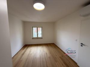 Pronájem bytu 3+kk, Praha - Žižkov, Pospíšilova, 96 m2