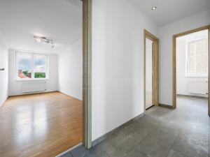 Prodej bytu 3+1, Trstěnice, 72 m2
