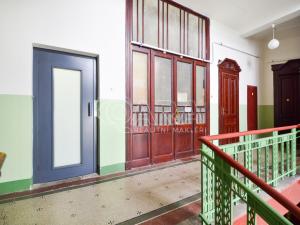 Pronájem bytu 2+1, Praha - Staré Město, Kaprova, 84 m2