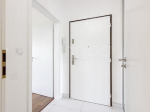 Pronájem bytu 2+kk, Praha, Bermanova, 51 m2