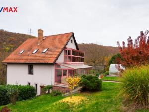 Prodej vily, Měchenice, Hlavní, 330 m2