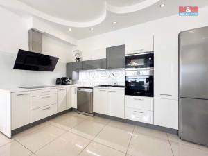 Pronájem rodinného domu, Praha - Modřany, Bojovská, 230 m2