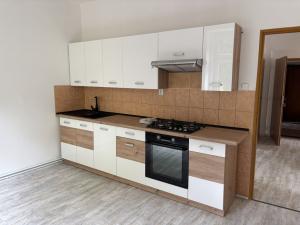 Pronájem bytu 2+1, Děčín - Děčín X-Bělá, Saská, 62 m2