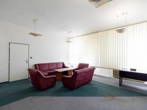 Prodej výrobních prostor, Čebín, 3507 m2