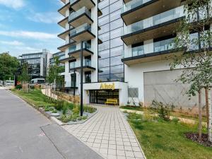 Pronájem bytu 2+kk, Praha - Modřany, Československého exilu, 58 m2