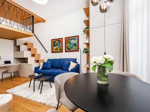 Pronájem bytu 1+kk, Praha - Vinohrady, Korunní, 30 m2