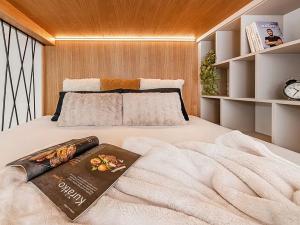 Pronájem bytu 1+kk, Praha - Vinohrady, Korunní, 30 m2