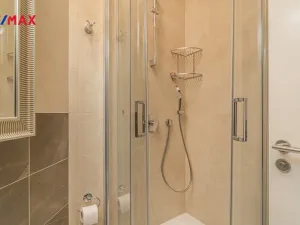 Pronájem bytu 1+kk, Praha - Nové Město, Tyršova, 22 m2