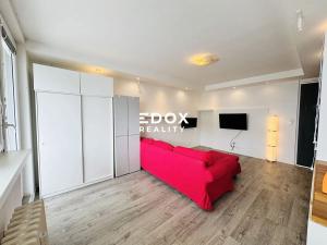 Prodej bytu 3+kk, Praha - Řepy, Španielova, 70 m2