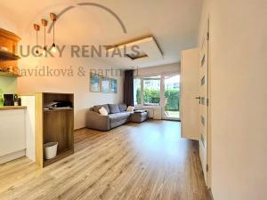 Pronájem bytu 2+kk, Praha - Hloubětín, Granitova, 52 m2