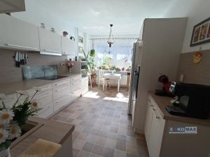 Prodej rodinného domu, Břeclav - Poštorná, Hlavní, 300 m2