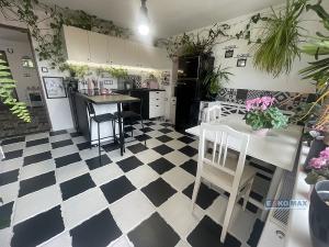 Prodej rodinného domu, Břeclav - Poštorná, Hlavní, 300 m2