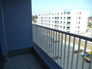 Pronájem bytu 2+kk, Praha - Uhříněves, Oty Bubeníčka, 52 m2