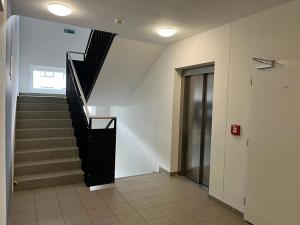 Pronájem bytu 2+kk, Praha - Uhříněves, Oty Bubeníčka, 52 m2