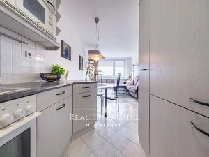 Prodej bytu 2+kk, Praha - Písnice, Na okruhu, 43 m2