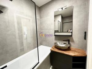 Pronájem bytu 2+kk, Praha - Podolí, Pod Pekařkou, 48 m2
