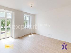 Prodej bytu 4+kk, Hostovlice, 98 m2