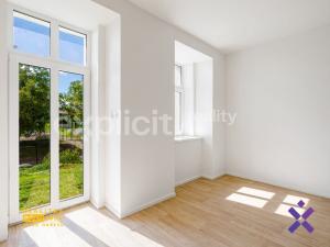 Prodej bytu 4+kk, Hostovlice, 98 m2