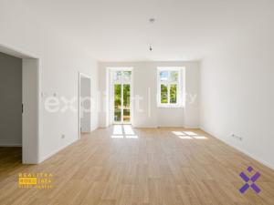 Prodej bytu 4+kk, Hostovlice, 98 m2