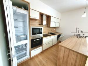 Pronájem bytu 2+kk, Jihlava, U Dlouhé stěny, 46 m2