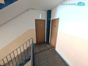 Prodej bytu 2+1, Holýšov, Pod Makovým vrchem, 63 m2