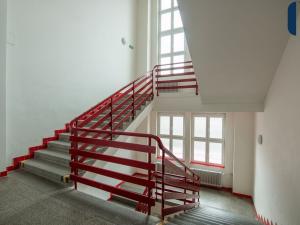 Pronájem bytu 1+kk, Praha - Střešovice, Parléřova, 31 m2