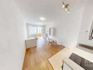 Pronájem bytu 1+kk, Praha - Horní Měcholupy, Mantovská, 29 m2