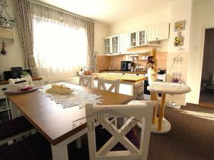 Prodej rodinného domu, Mělník, Na Ráji, 158 m2