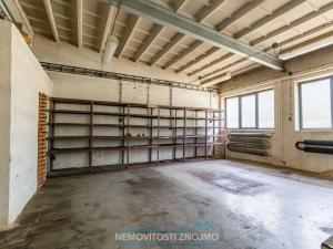 Pronájem výrobních prostor, Hrušovany nad Jevišovkou, Rudé armády, 12000 m2
