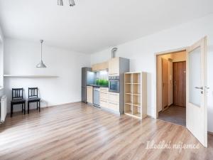 Pronájem bytu 1+kk, Praha - Kyje, Farkašova, 31 m2