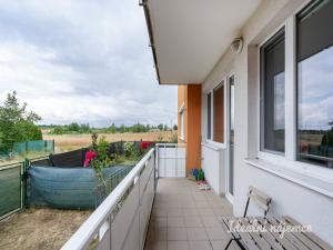 Pronájem bytu 1+kk, Praha - Kyje, Farkašova, 31 m2
