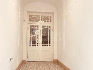 Prodej bytu 2+1, Praha, Slavíkova, 105 m2