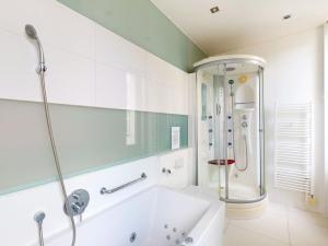 Pronájem bytu 4+kk, Praha - Nové Město, Mezibranská, 111 m2