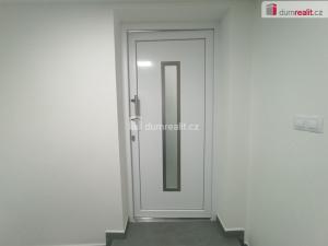Pronájem bytu 2+1, Karlovy Vary - Doubí, Lesní, 63 m2