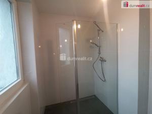 Pronájem bytu 2+1, Karlovy Vary - Doubí, Lesní, 63 m2