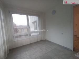 Pronájem bytu 2+1, Karlovy Vary - Doubí, Lesní, 63 m2