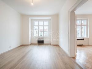Pronájem bytu 2+kk, Praha - Staré Město, Betlémská, 48 m2